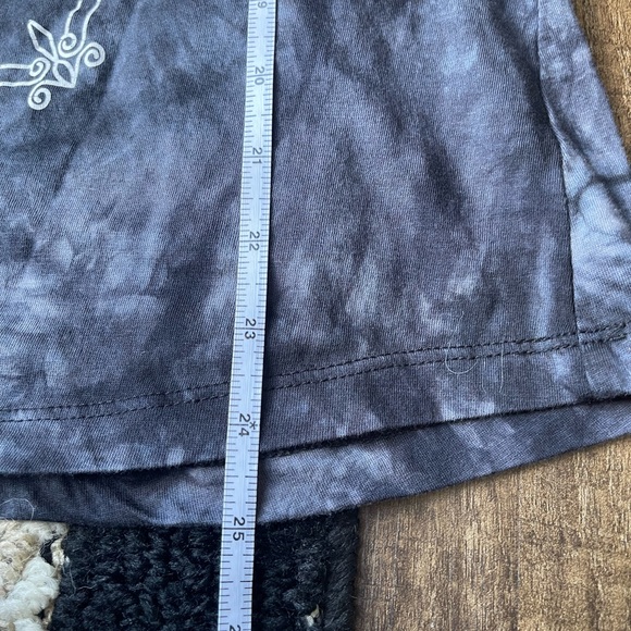 Disney Her Universe Hocus Pocus tee - Picture 4 of 6